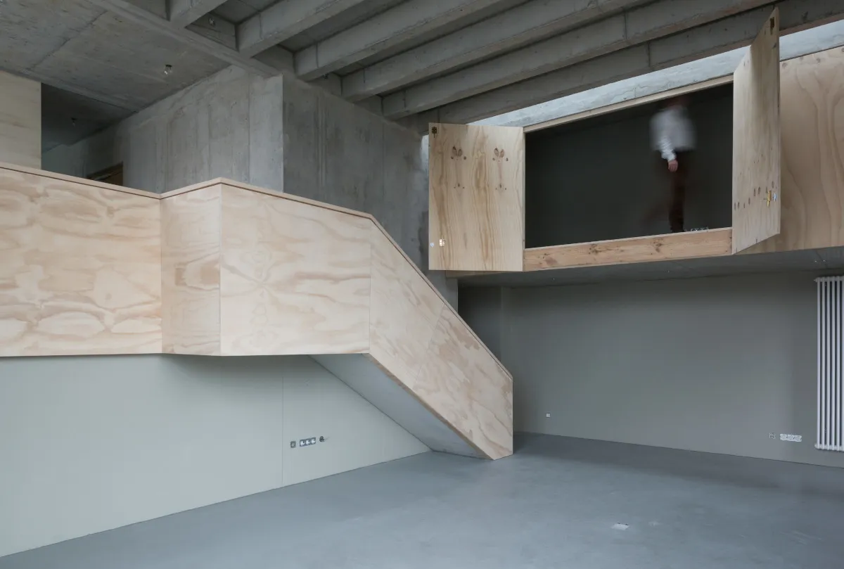 Interior 2